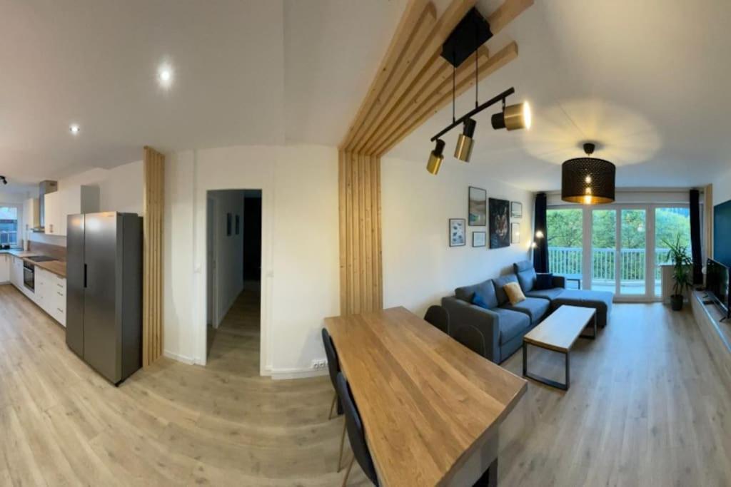 Blue Iro, Lumineux, 4 Chambres, Balcon, 105M2 Saint-Etienne  Exteriör bild